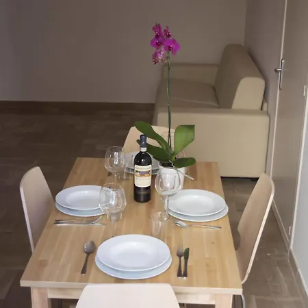 Διαμέρισμα Prestige House Κοράτο